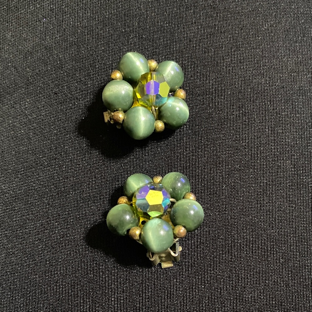Elegant Green Floral Clip-On Earrings